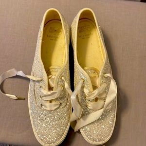 White glitter Kate spade triple decker shoes